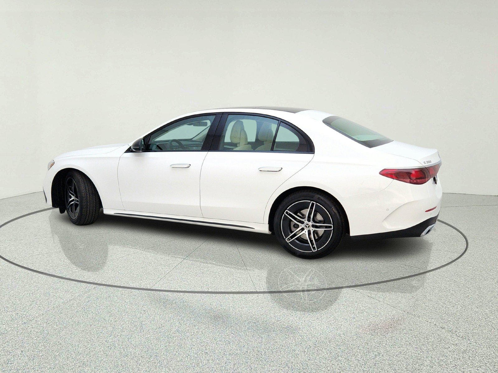 New 2026 Mercedes-Benz E 350 4MATIC Sedan image 13