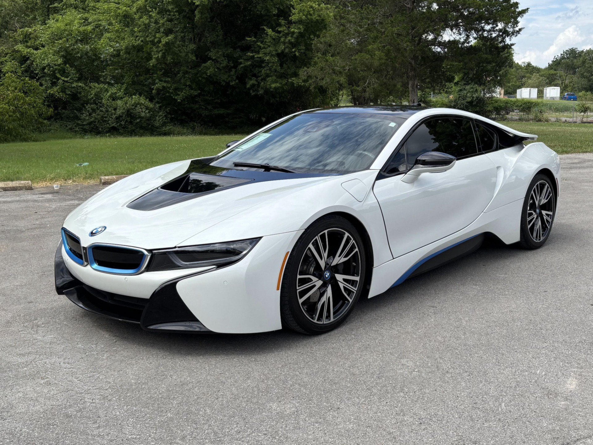 Used 2015 BMW i8 AWD/4WD video 2