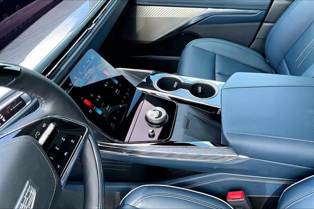 Certified 2026 Cadillac Escalade IQ Sport 2 AWD/4WD image 18