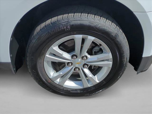 Used 2017 Chevrolet Equinox LS image 21