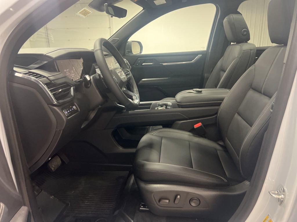 New 2026 GMC Acadia Elevation w/ Black Edition image 8