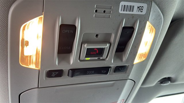 Used 2022 Toyota Highlander XLE image 16