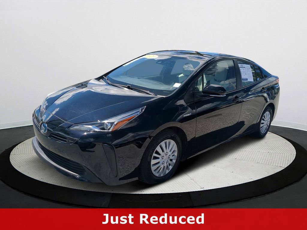 Used 2021 Toyota Prius XLE
