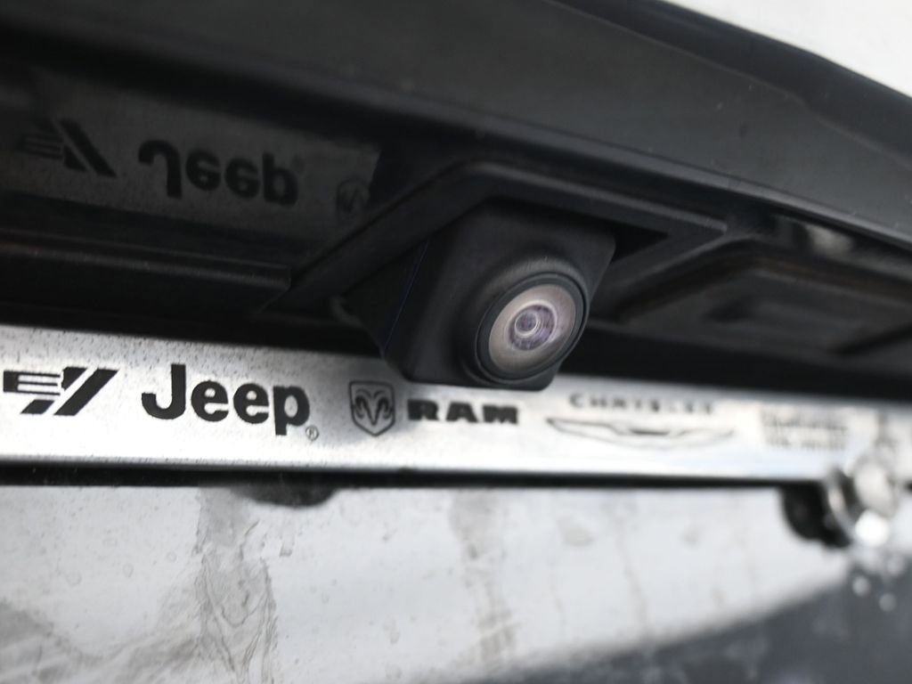 Used 2022 Chevrolet Camaro LT image 35