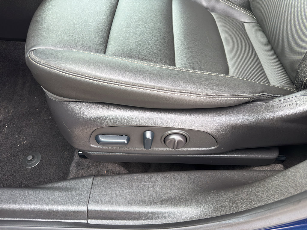 Used 2023 Chevrolet TrailBlazer ACTIV w/ Convenience Package image 16