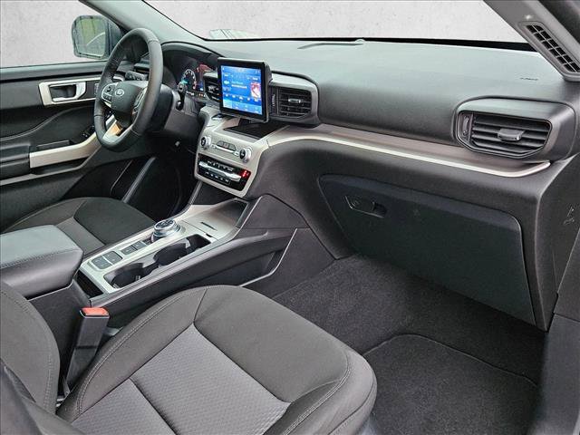 Used 2024 Ford Explorer XLT RWD image 22