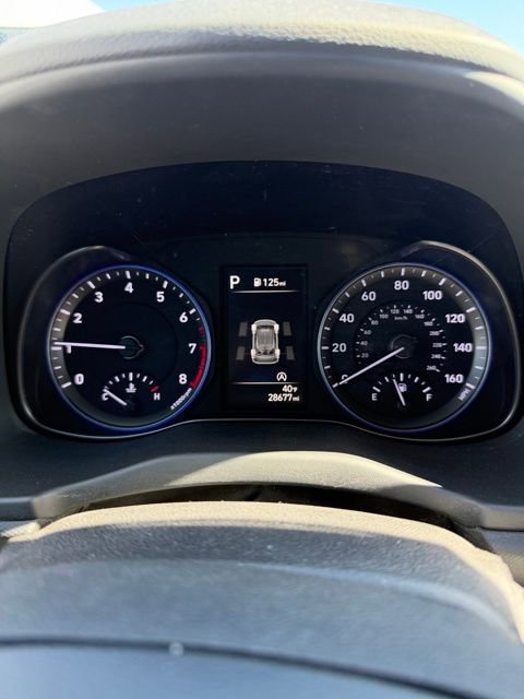 Used 2023 Hyundai Kona SEL w/ Cargo Package image 11