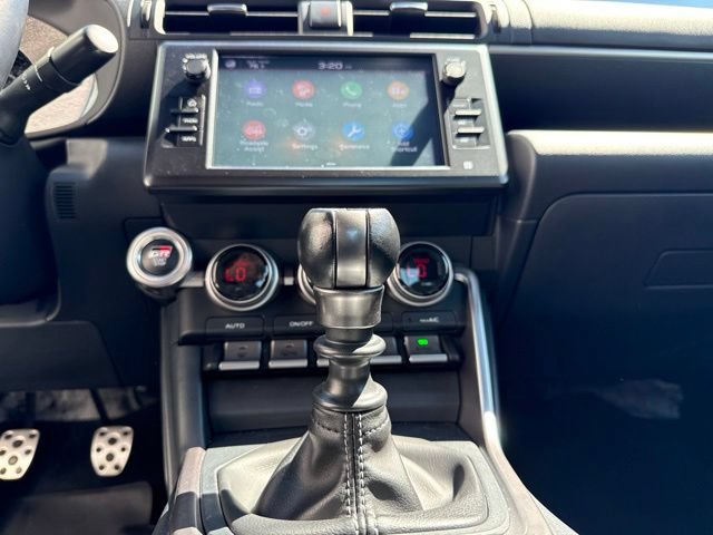 Used 2022 Toyota GR86 Premium w/ ALL Weather Mat Package (TMS) RWD image 14