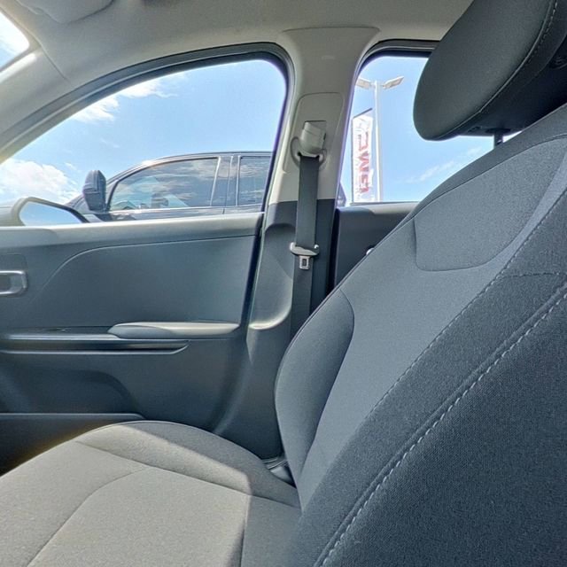 Used 2025 Kia K4 FWD image 24