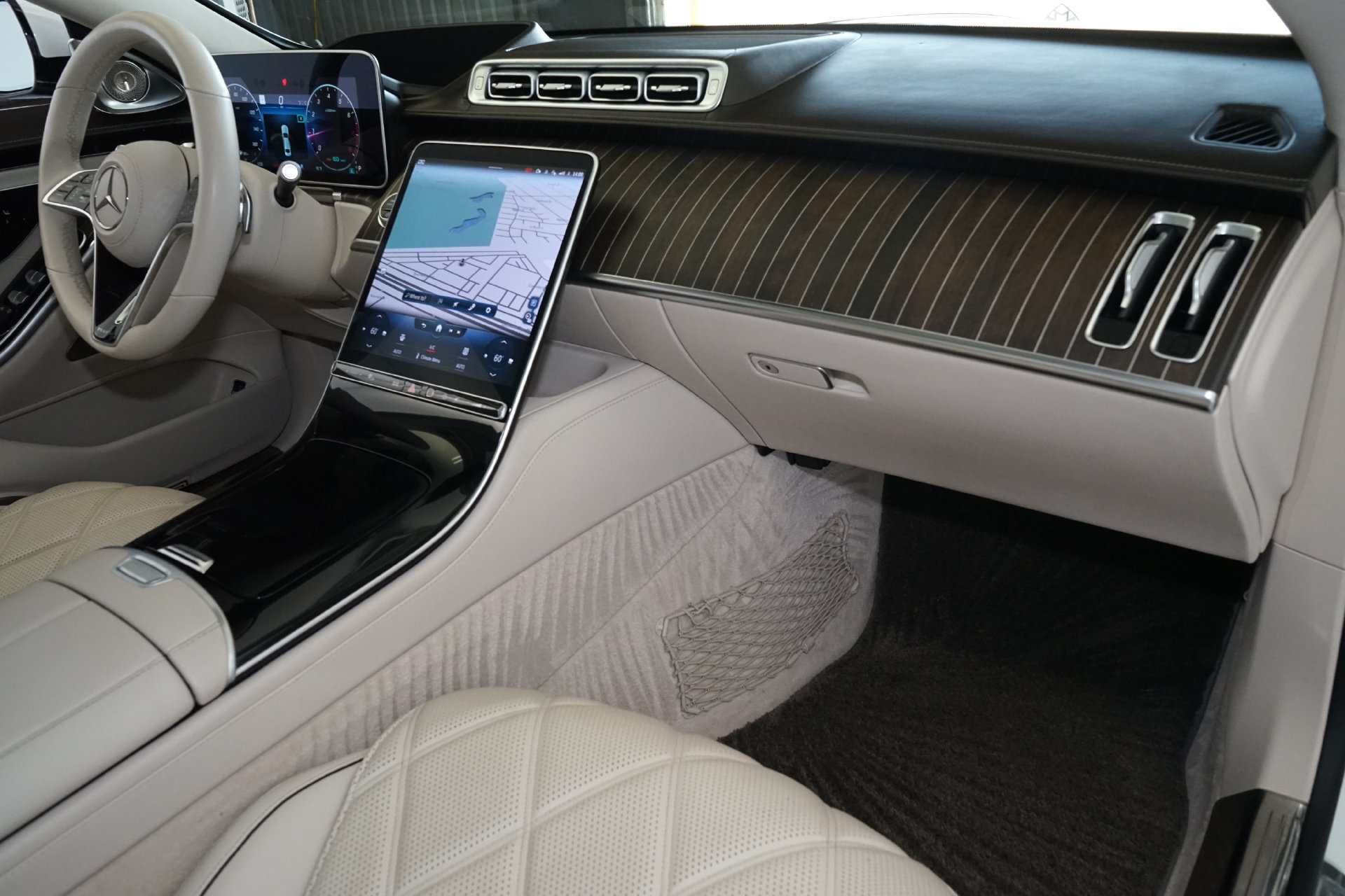 Used 2022 Mercedes-Benz Maybach S 580 4MATIC image 11