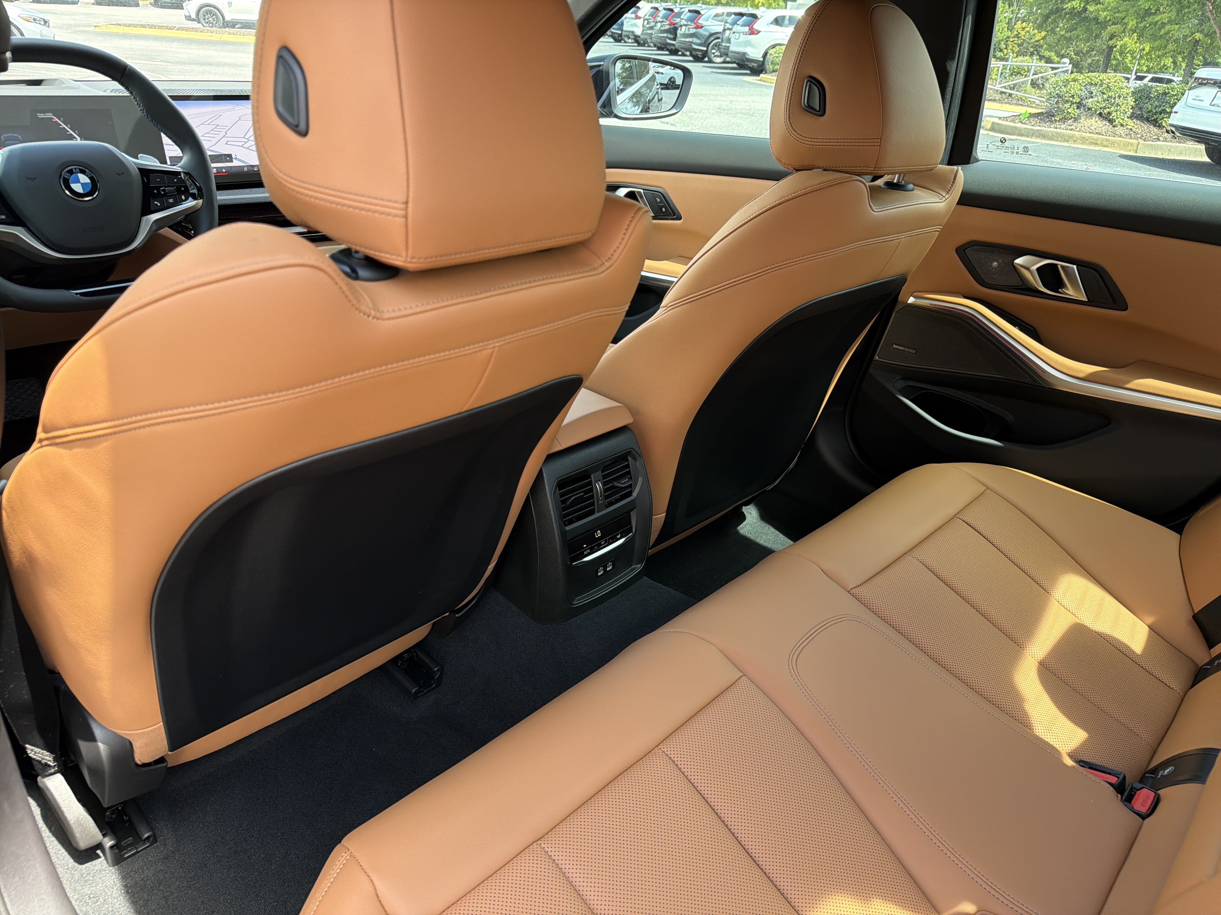New 2026 BMW 330i Sedan w/ Premium Package RWD image 20