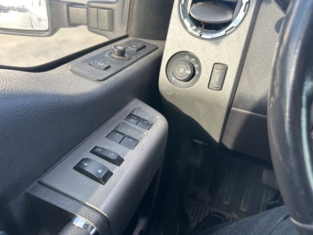 Used 2012 Ford F350 Lariat w/ Chrome Pkg image 17