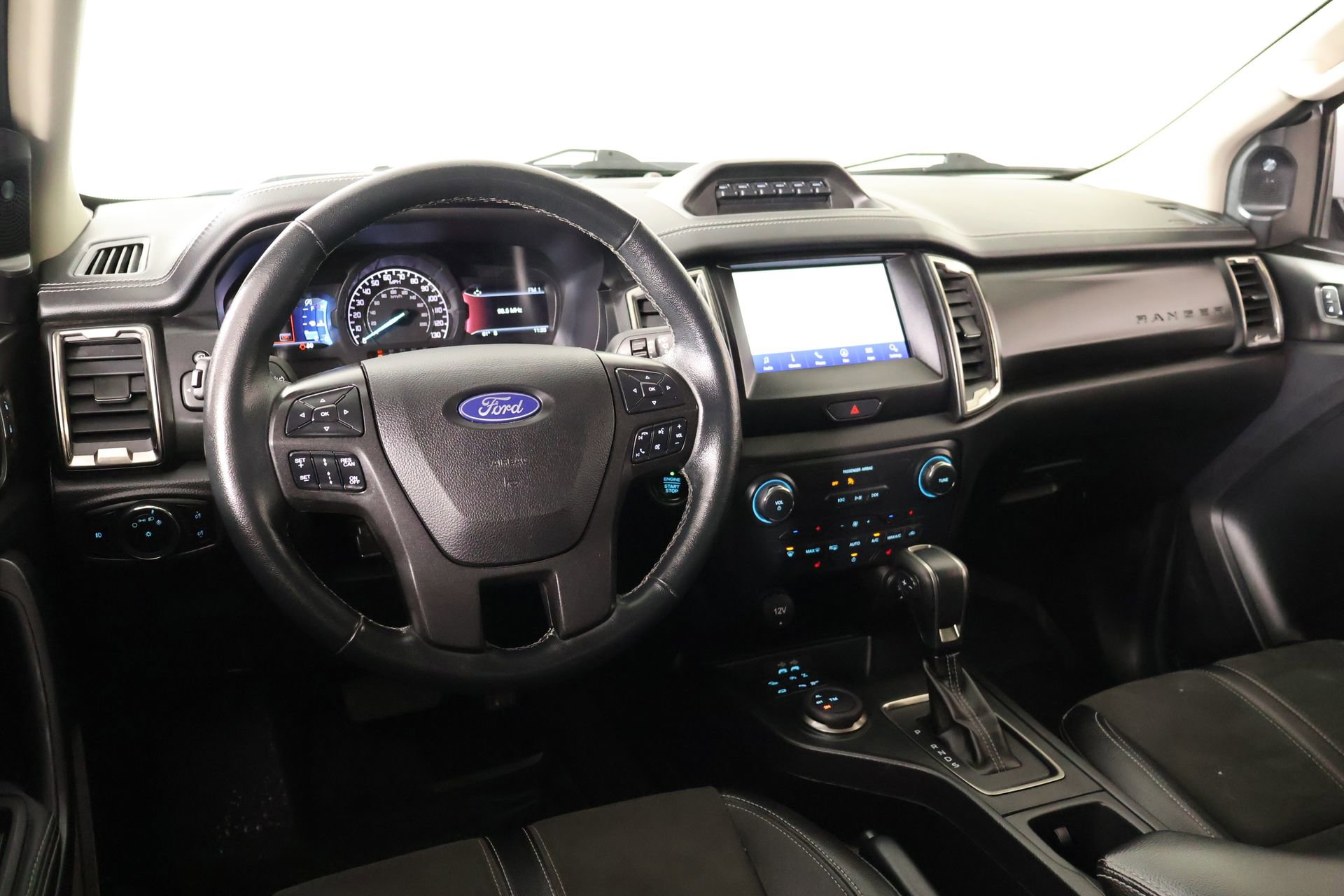 Used 2023 Ford Ranger Lariat w/ Tremor Off-Road Package AWD/4WD image 2