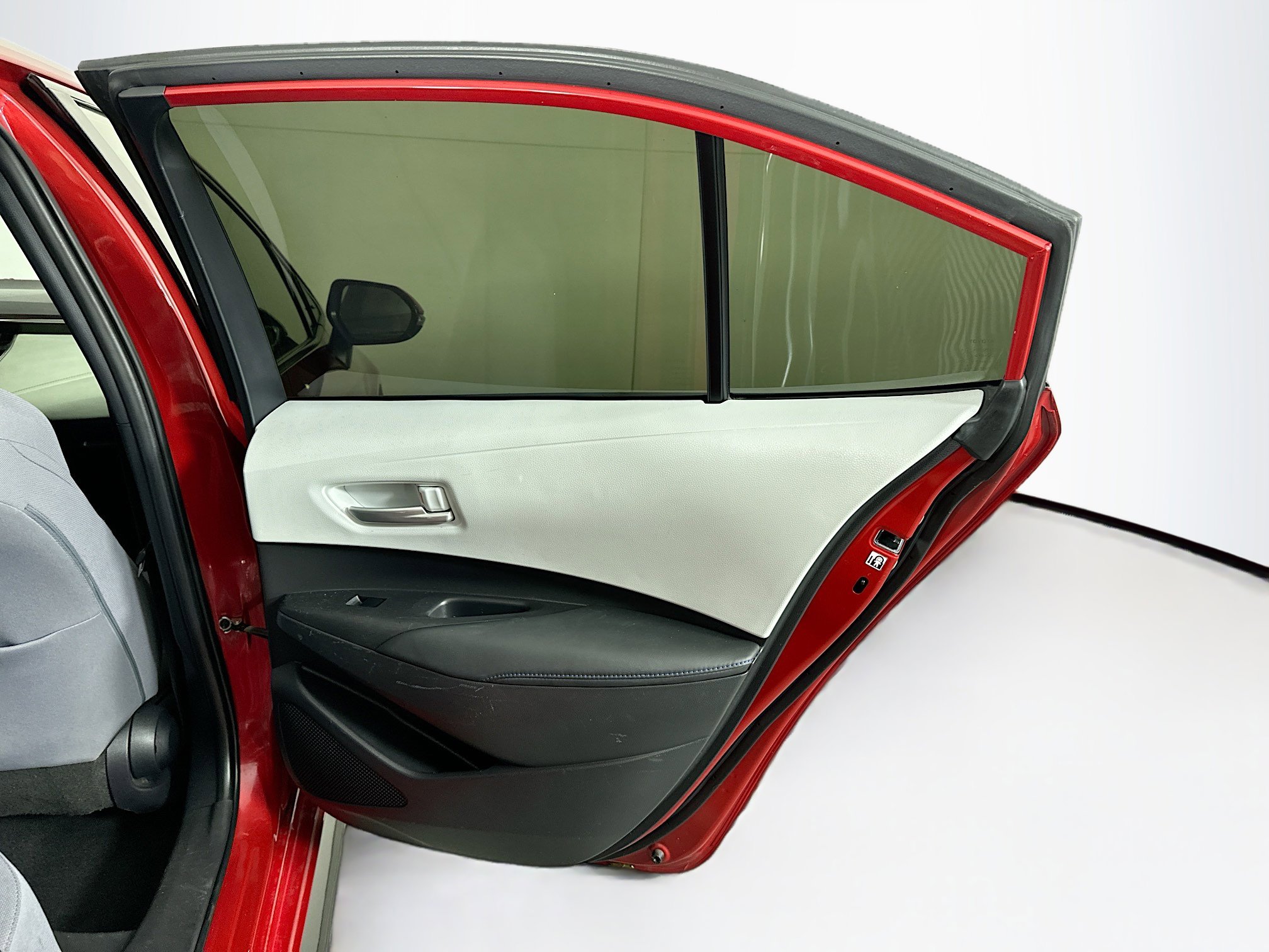 Used 2021 Toyota Corolla SE image 28