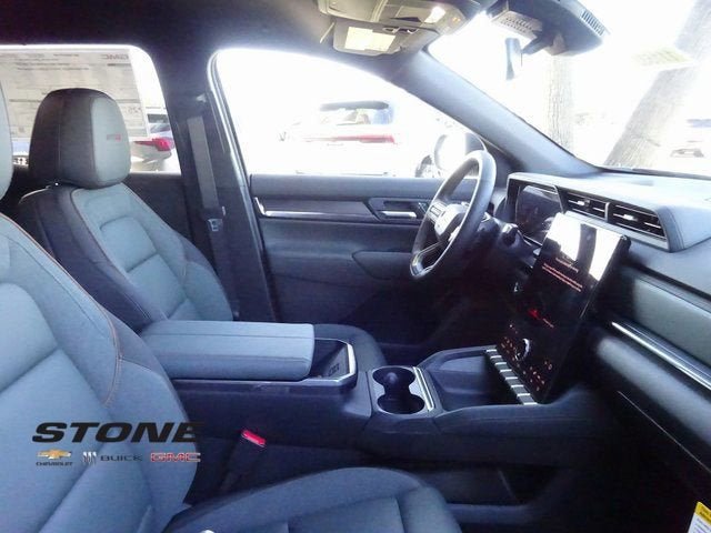 New 2026 GMC Terrain AT4 w/ Convenience Package III AWD/4WD image 16