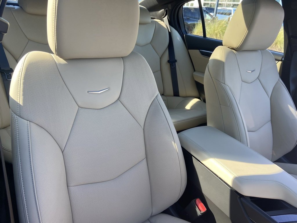 Used 2025 Cadillac CT5 Premium Luxury image 34