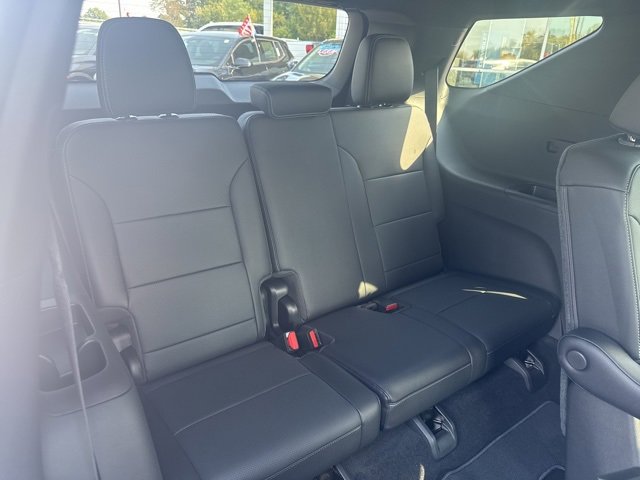 New 2026 Chevrolet Traverse LT w/ Driver Confidence Package image 19