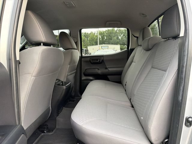 Used 2022 Toyota Tacoma SR AWD/4WD image 11