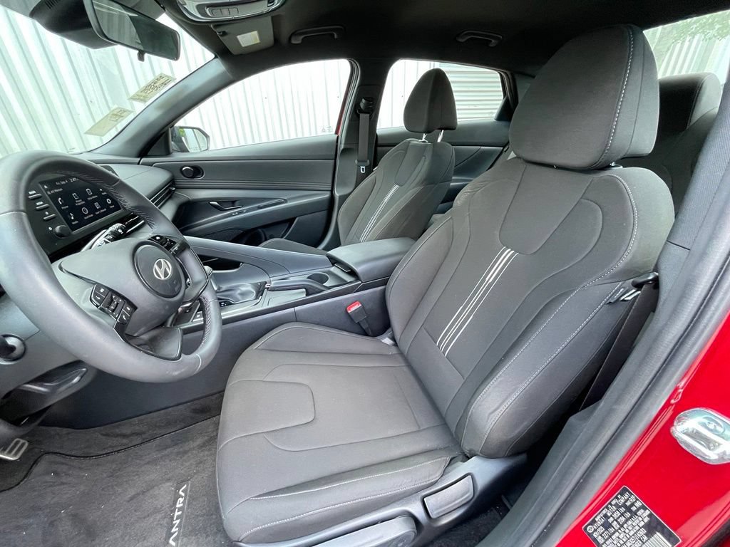 Used 2026 Hyundai Elantra Sport FWD image 22