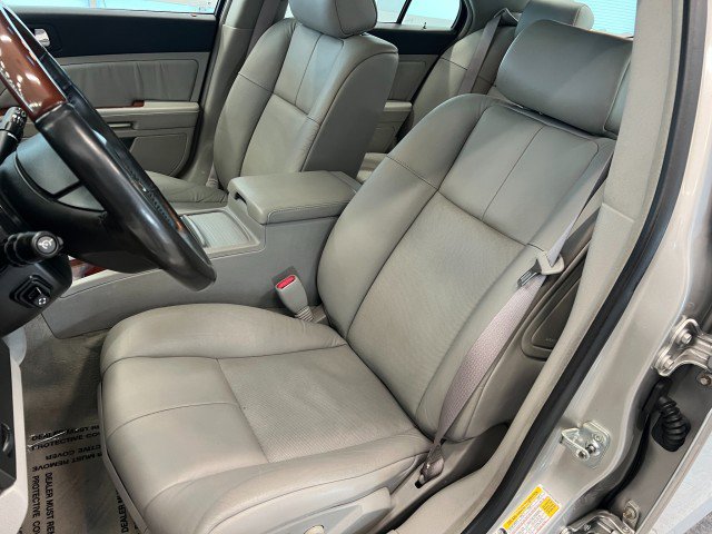 Used 2007 Cadillac STS image 10