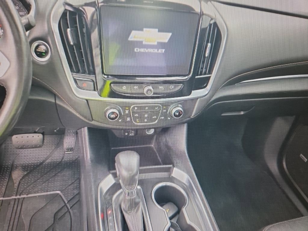 Used 2021 Chevrolet Traverse RS w/ LPO, Cargo Package image 8
