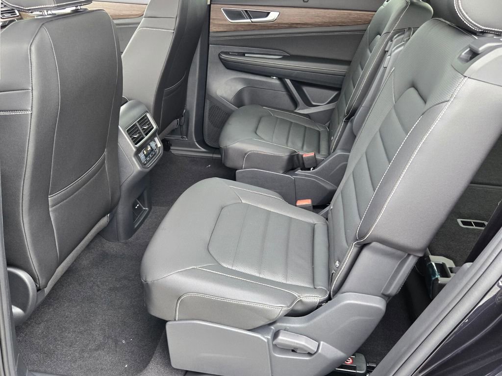 New 2026 Volkswagen Atlas SEL AWD/4WD image 7