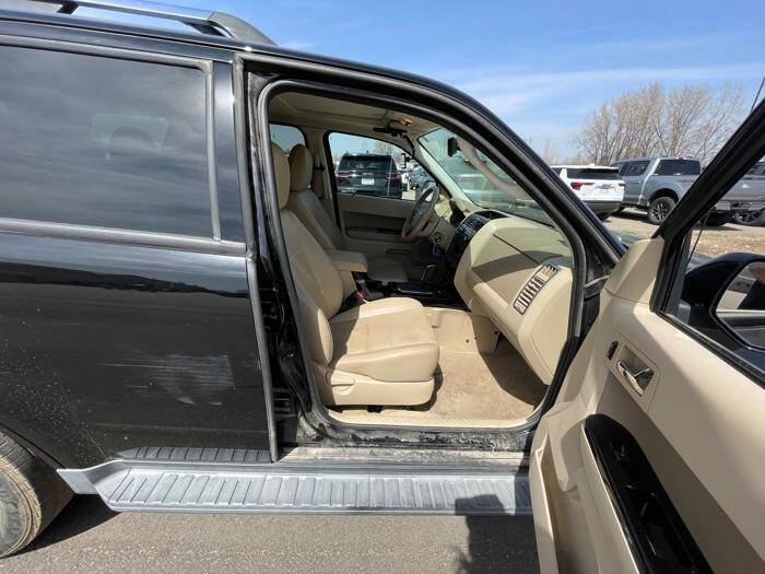 Used 2010 Ford Escape Limited AWD/4WD image 31