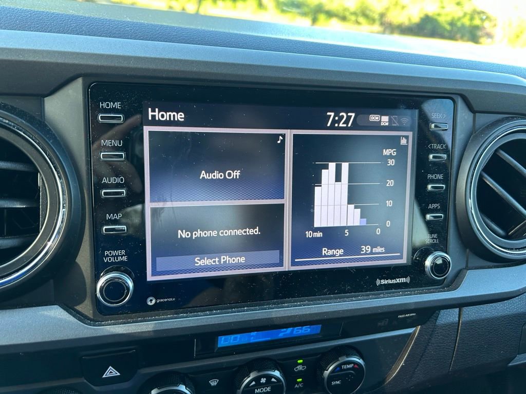 Used 2021 Toyota Tacoma TRD Sport w/ Technology Package image 25