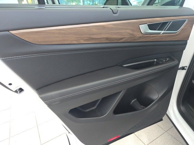 New 2026 Volkswagen Atlas SE image 10