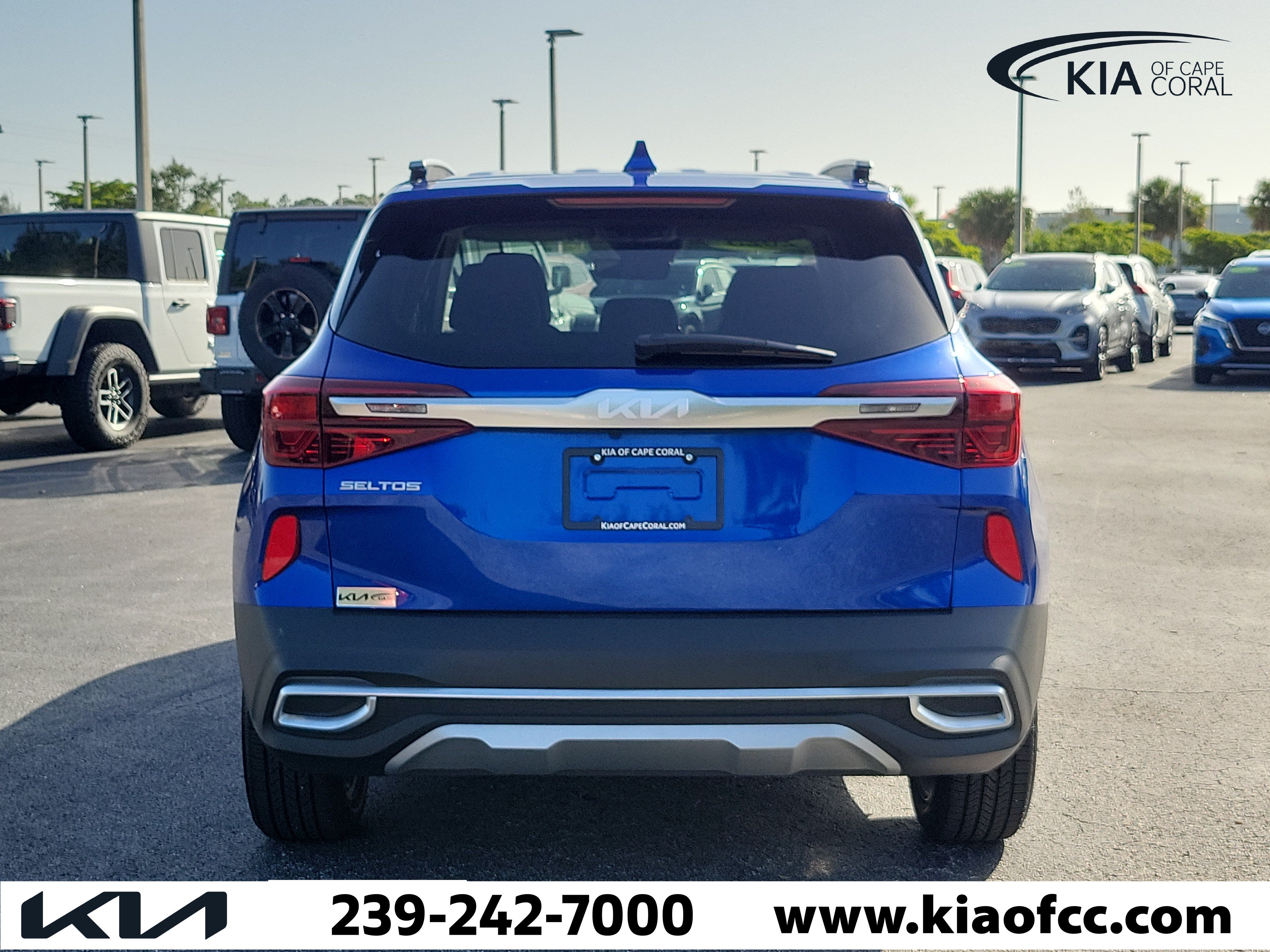 Certified 2023 Kia Seltos S FWD image 5