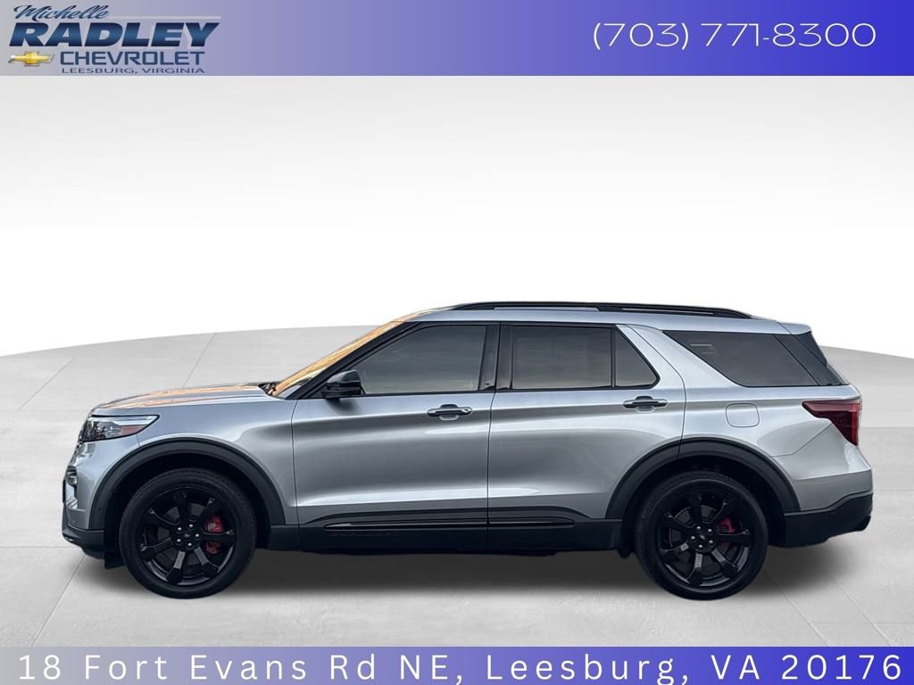 Used 2021 Ford Explorer ST w/ Equipment Group 401A AWD/4WD image 2