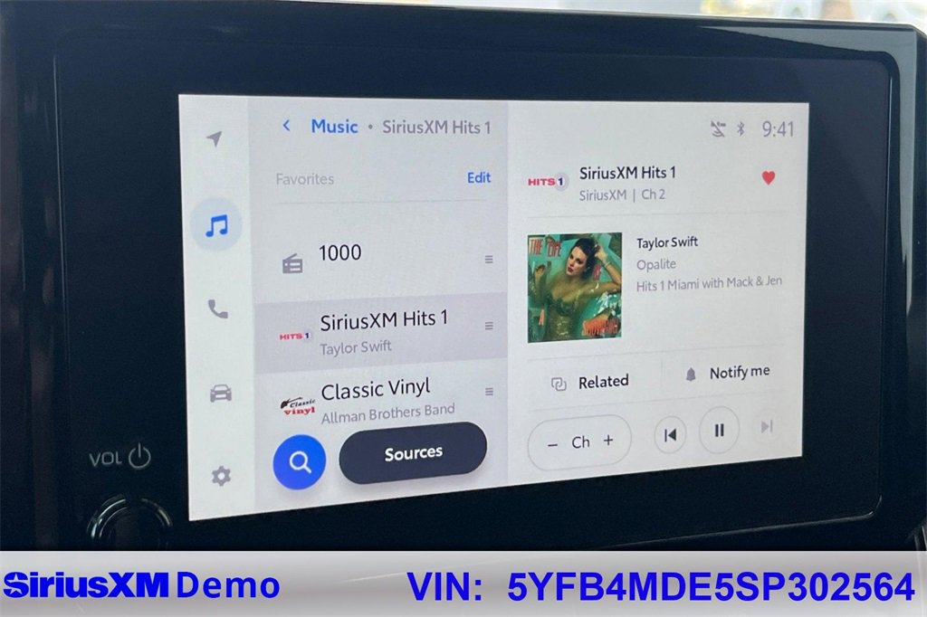 Certified 2025 Toyota Corolla LE image 28