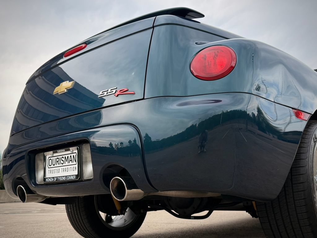 Used 2005 Chevrolet SSR w/ Preferred Equipment Group RWD image 10