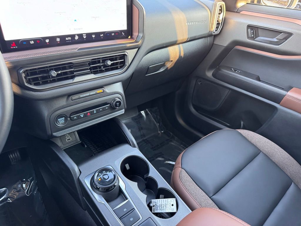 Used 2025 Ford Bronco Sport Outer Banks w/ Outer Banks Tech Package+ AWD/4WD image 33