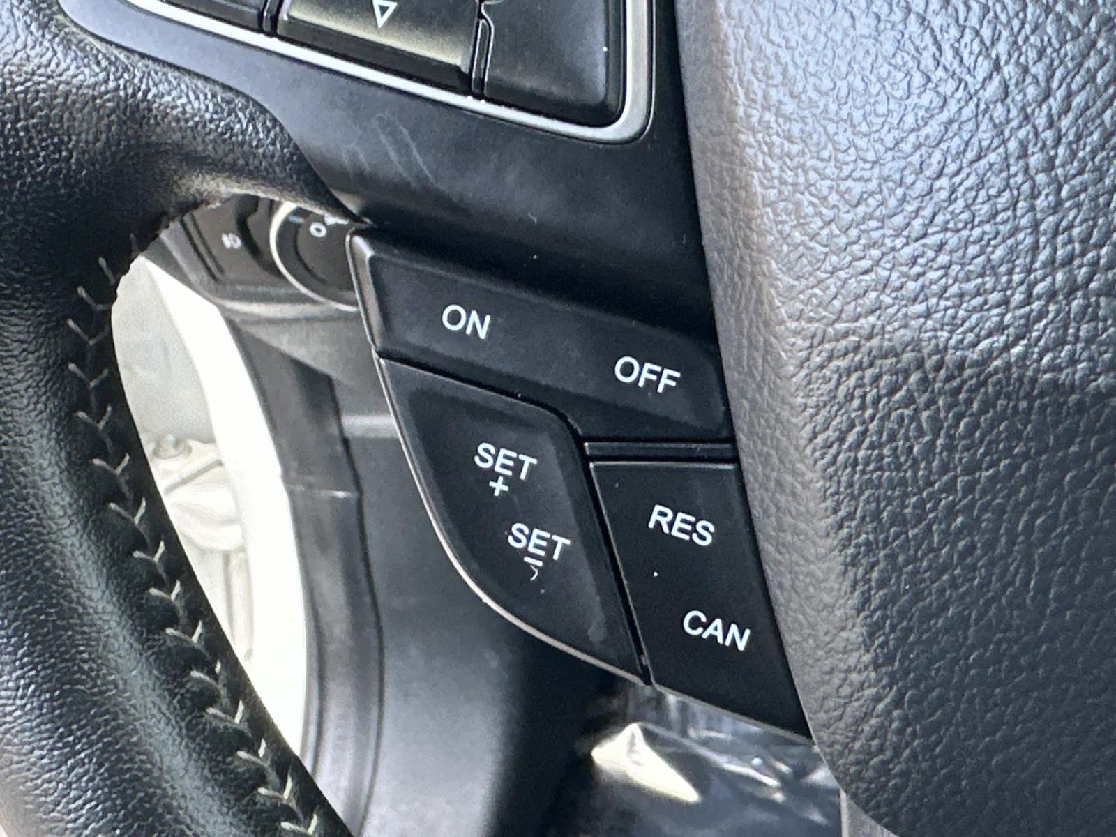 Used 2019 Ford EcoSport SES w/ SES Black Appearance Package image 19