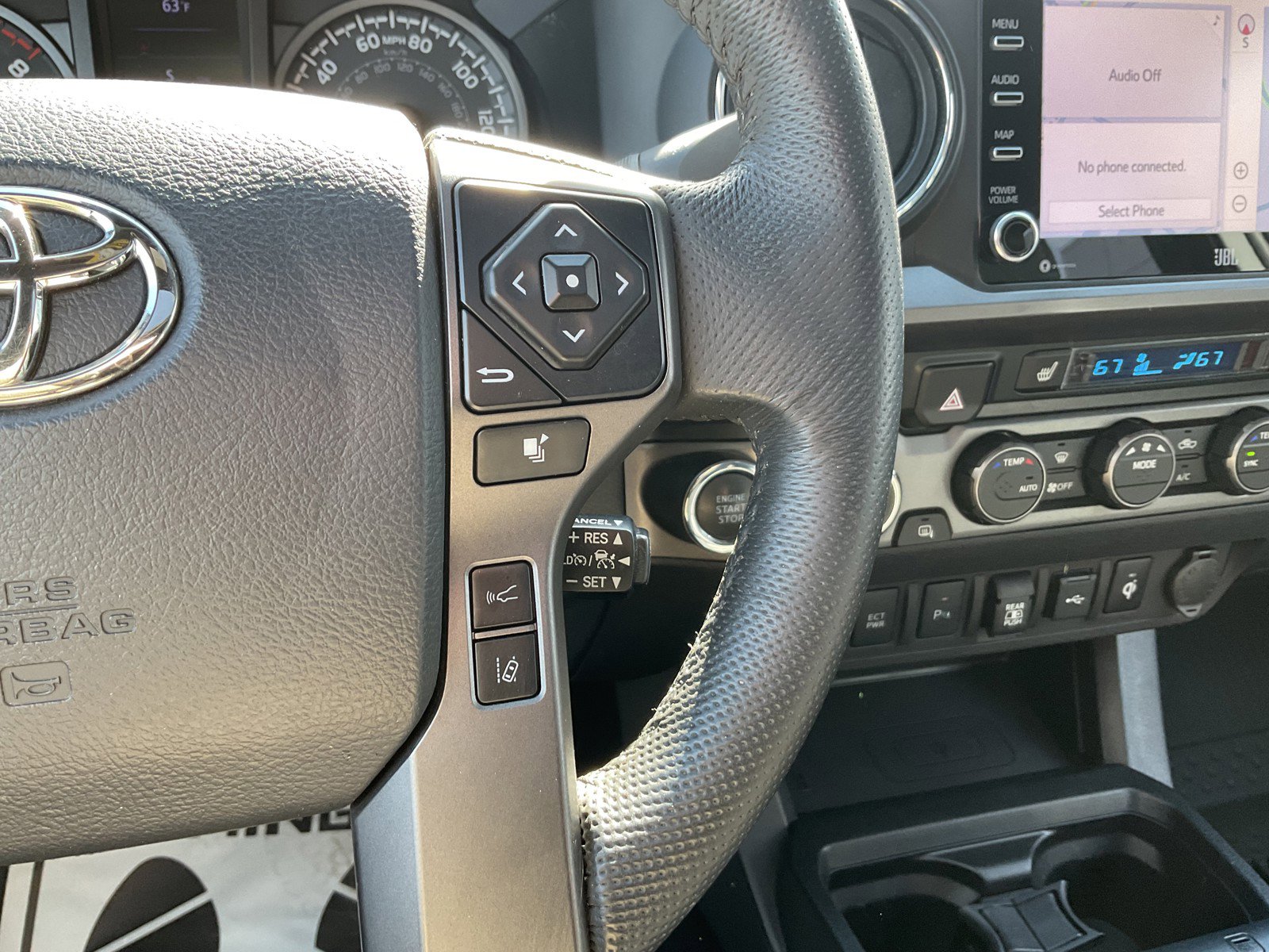 Used 2020 Toyota Tacoma TRD Off-Road w/ TRD Premium Off Road Package image 25