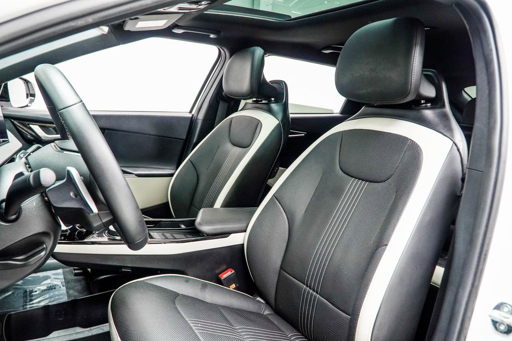 Used 2024 Kia EV6 GT-Line image 37