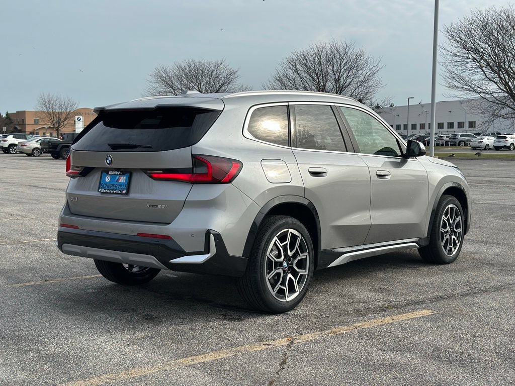 New 2026 BMW X1 xDrive28i w/ Technology Package AWD/4WD image 7