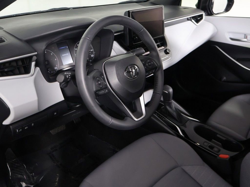 Used 2024 Toyota Corolla SE w/ Convenience Package image 24