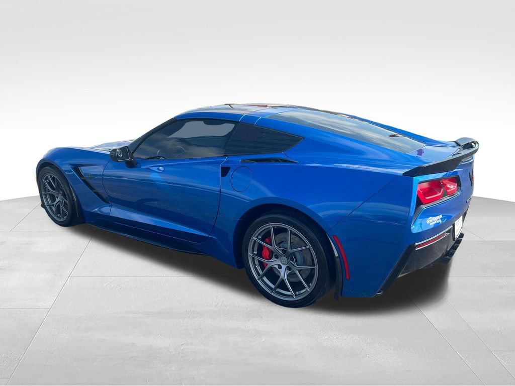 Used 2014 Chevrolet Corvette Stingray Coupe w/ 2LT Preferred Equipment Group RWD video 3