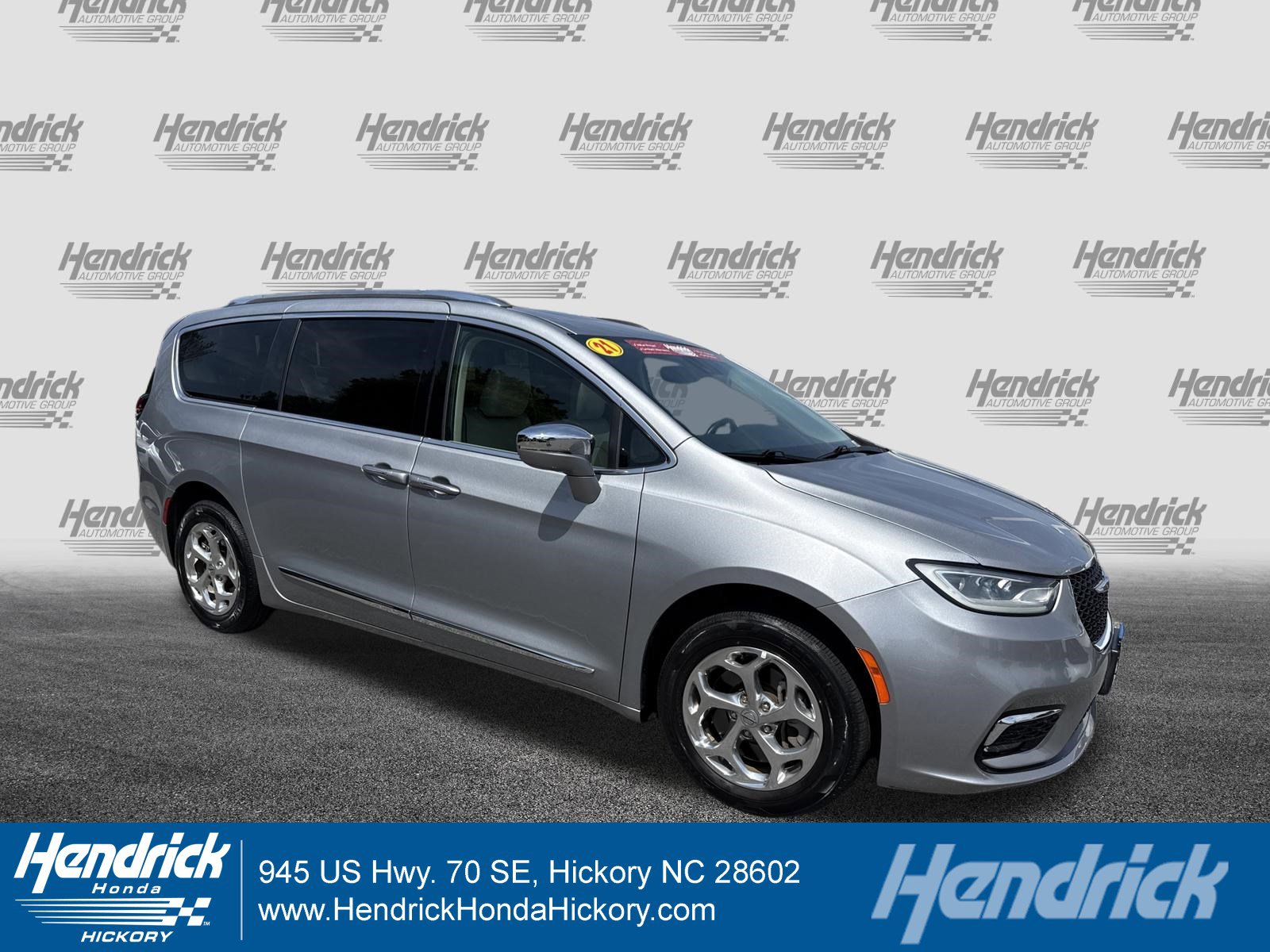Used 2021 Chrysler Pacifica Limited AWD/4WD video 1