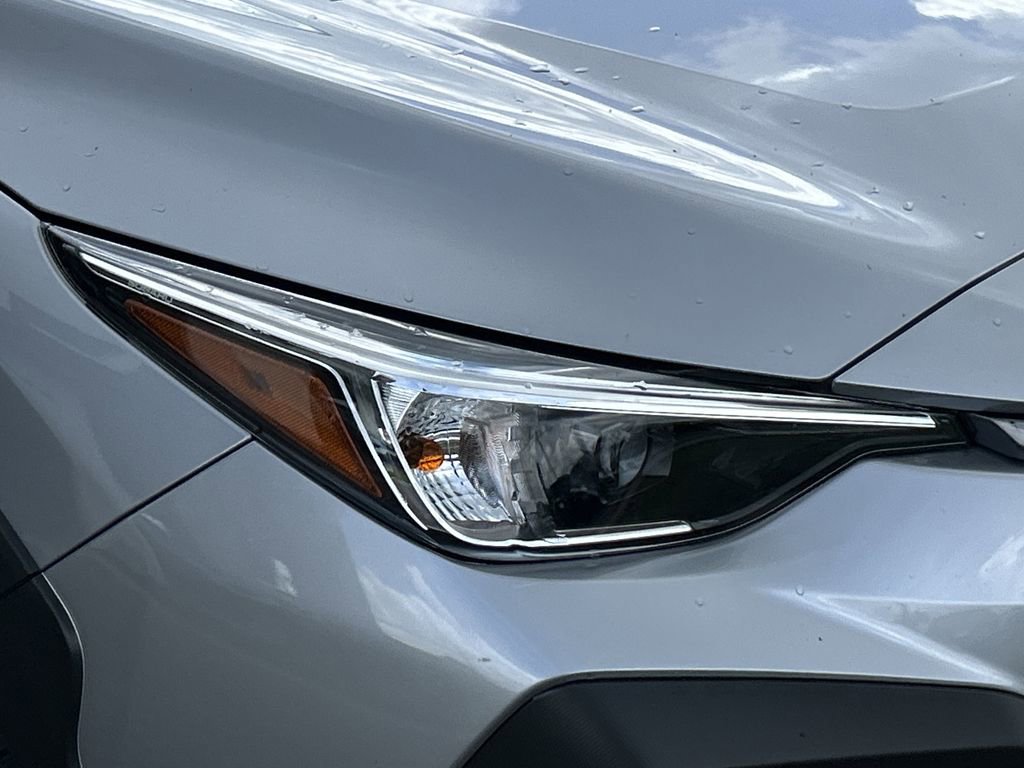 Certified 2025 Subaru Crosstrek 2.0i Premium w/ Popular Package #4 image 9