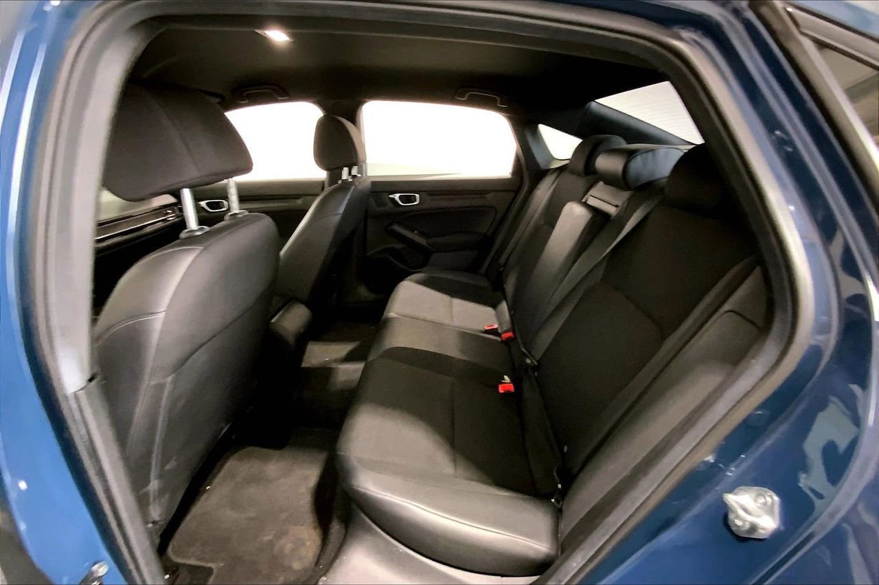 Used 2025 Honda Civic Sport image 24