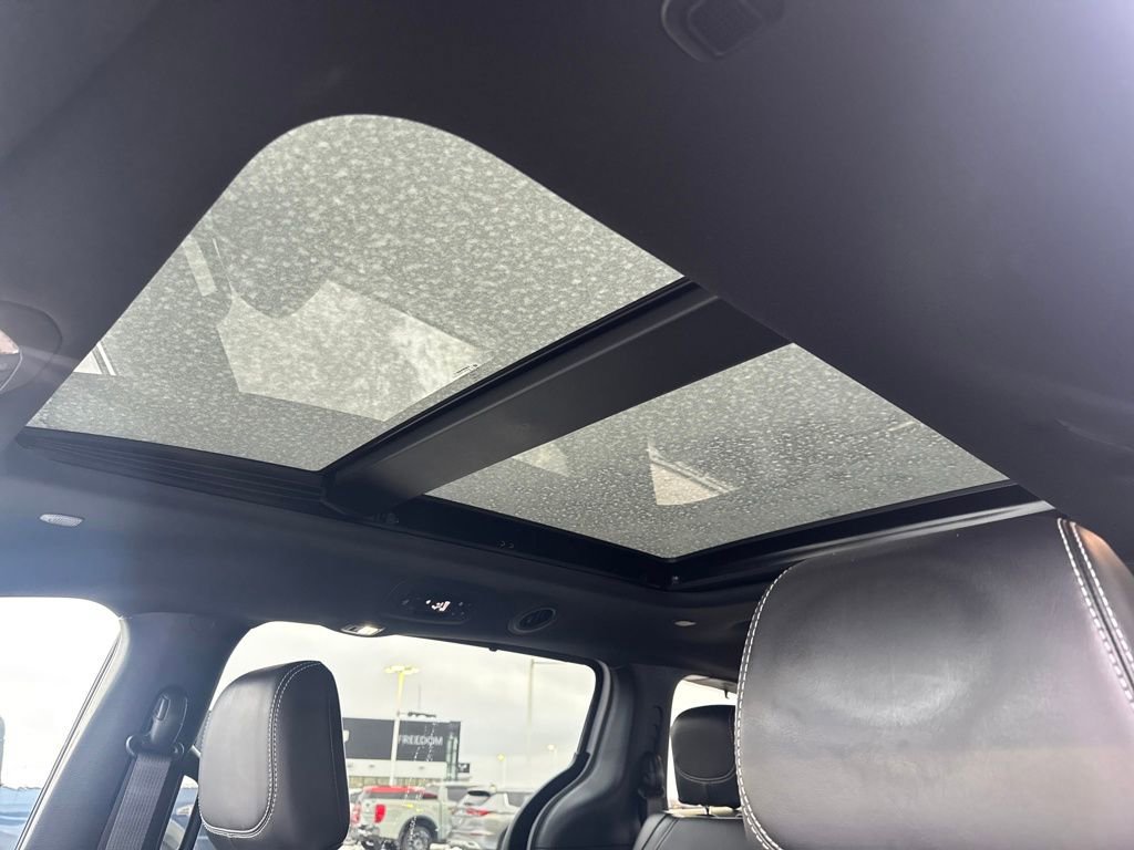 Used 2024 Chrysler Pacifica Limited w/ S Appearance Package image 33