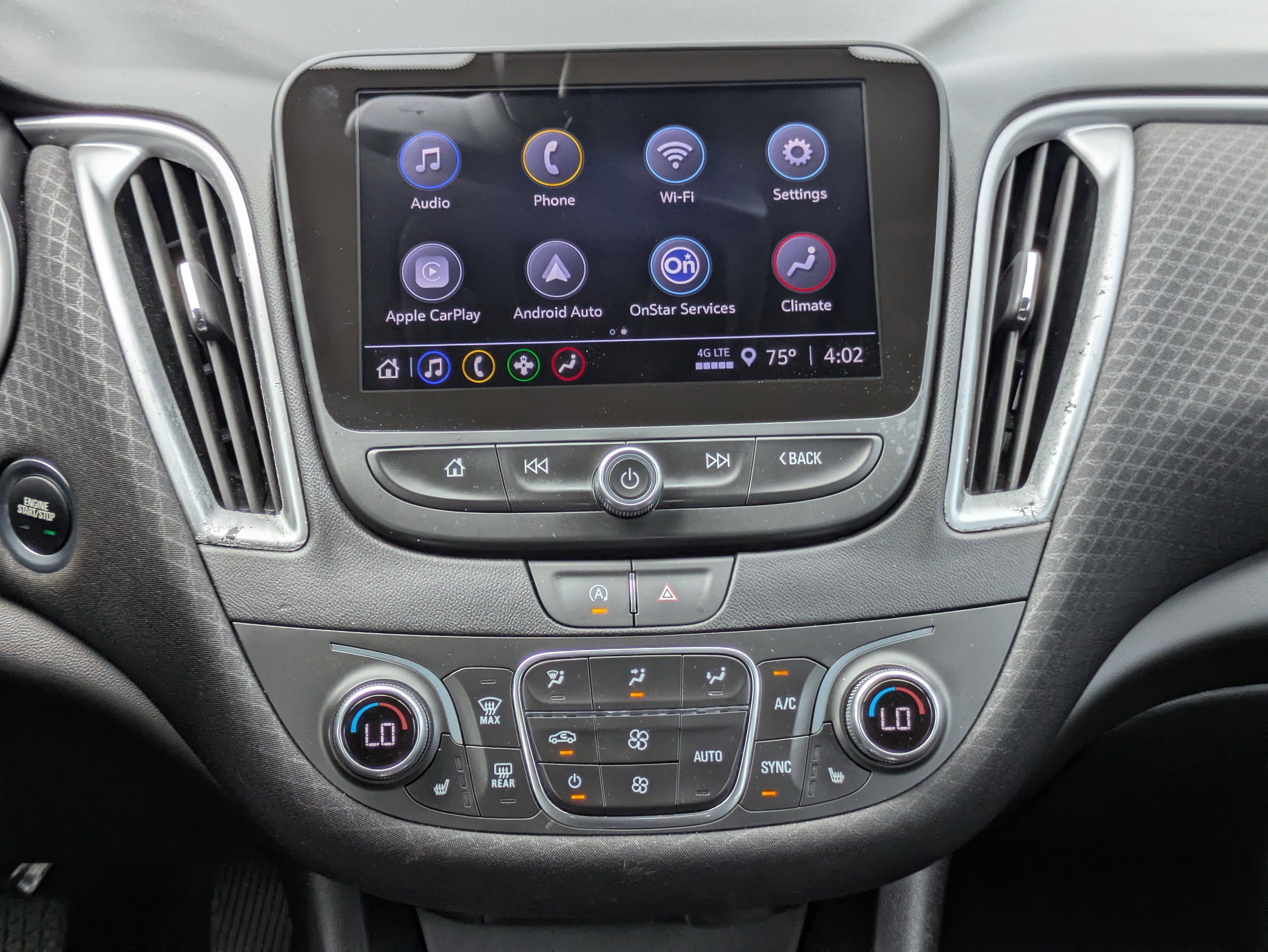 Used 2025 Chevrolet Malibu LT FWD image 5