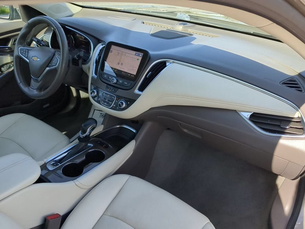 Used 2024 Chevrolet Malibu LT FWD image 32