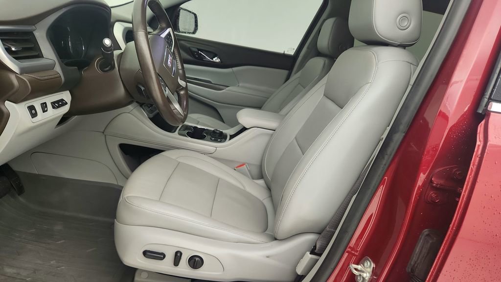 Used 2020 GMC Acadia SLT w/ Driver Alert Package II FWD image 15