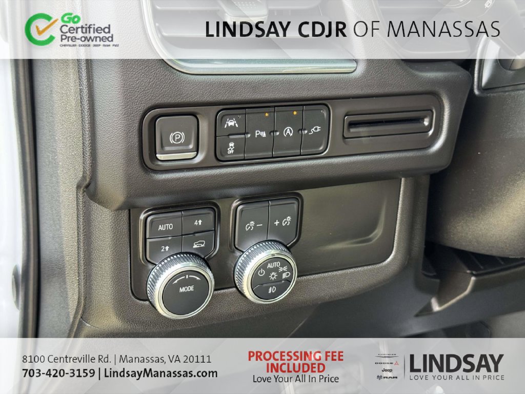 Used 2022 GMC Yukon XL SLE w/ Gmc Pro Safety Plus Package AWD/4WD image 28