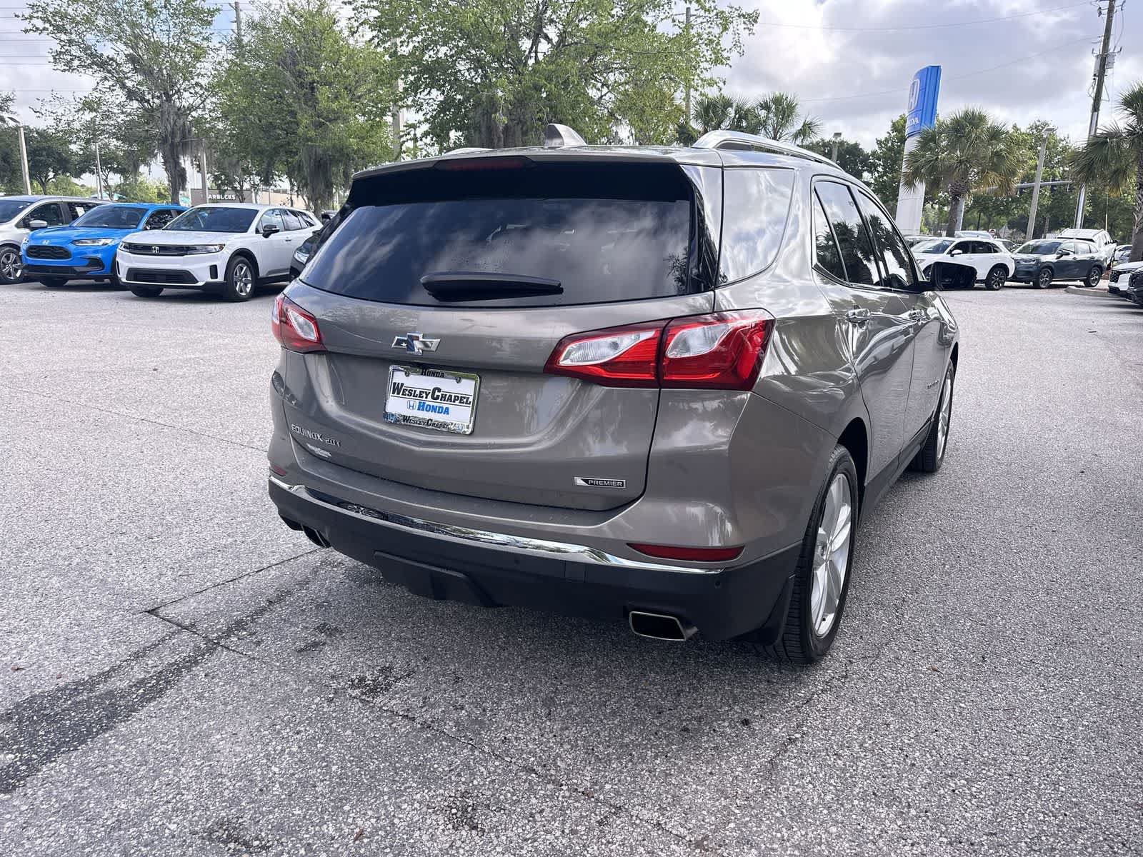 Used 2018 Chevrolet Equinox Premier FWD image 6