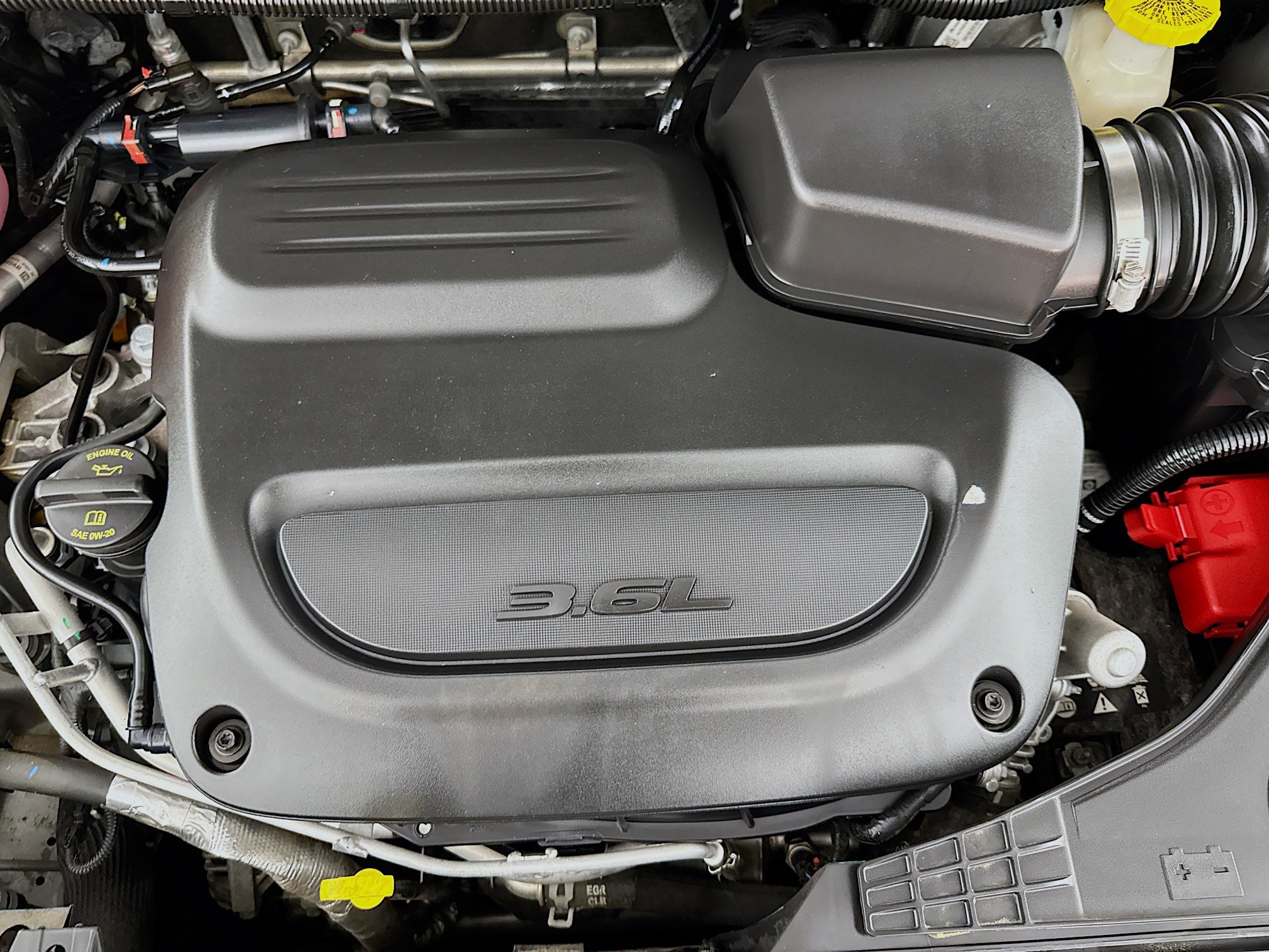 Used 2024 Chrysler Voyager LX image 38